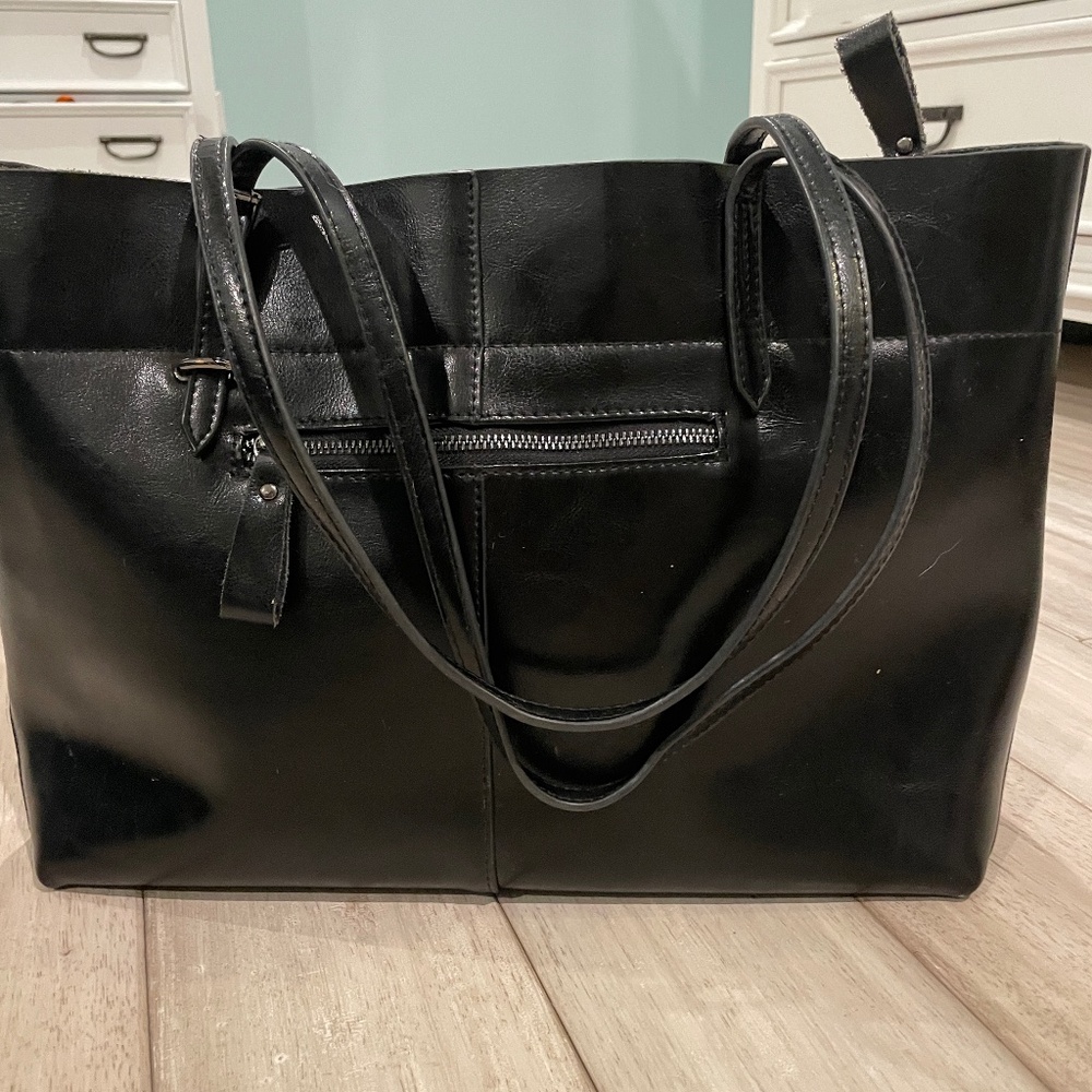 Covelin Leather Tote.